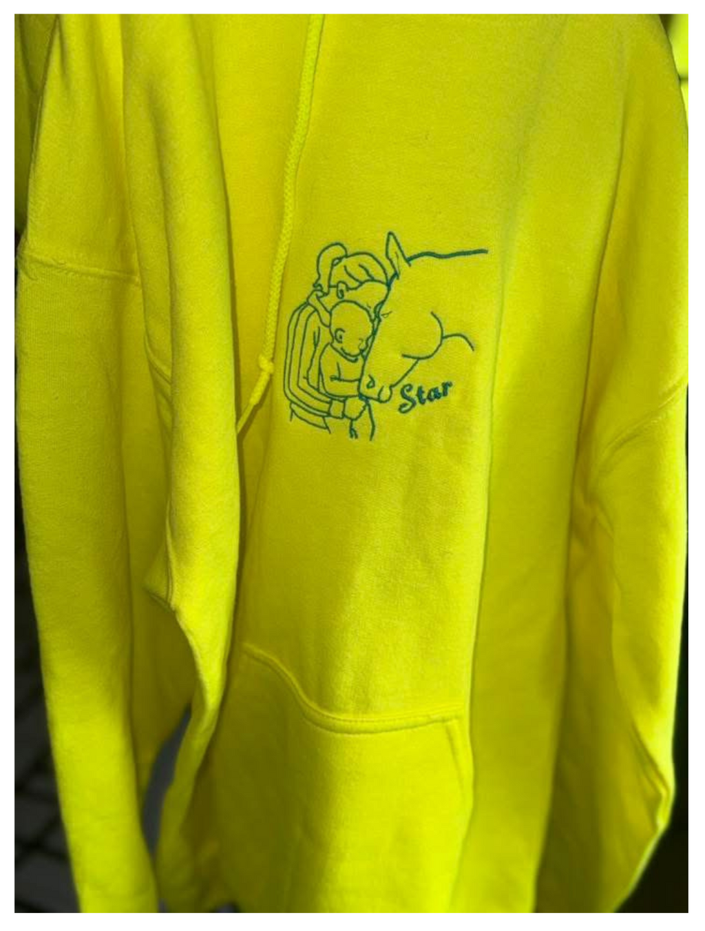 Line art embroidery - from your photo - Kids