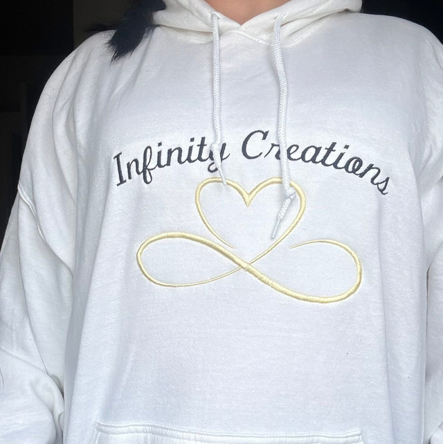 Logo embroidered hoodie